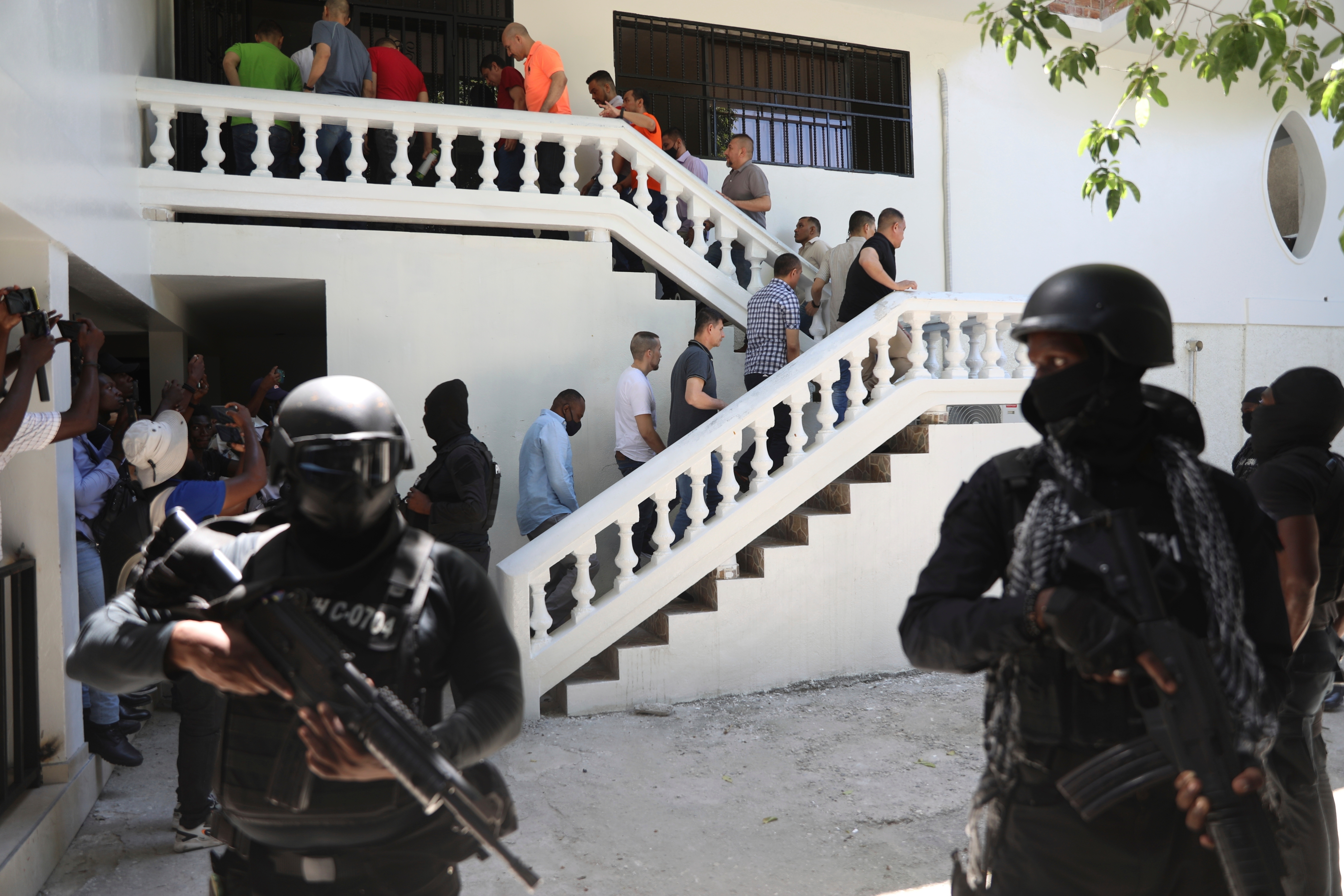 18 suspects accused in the 2021 killing of Haiti's president being extradited to U.S.