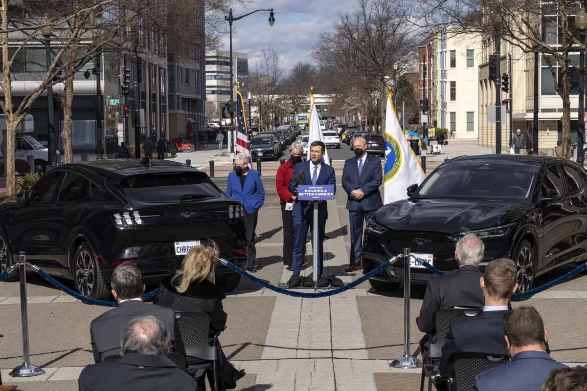 Dc Admin Exit interview: DOT Sec. Buttigieg on infrastructure act and the road ...