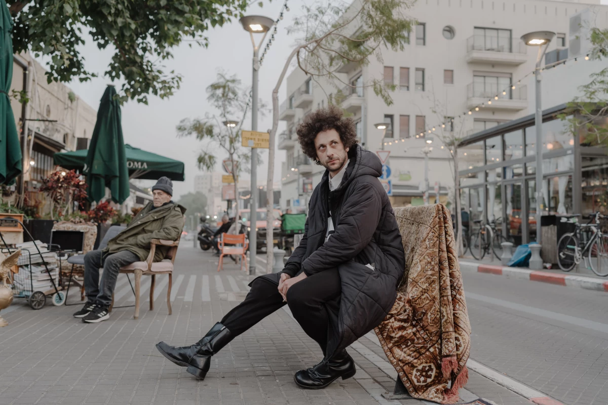 Actor and activist Ariel Bronz, long relegated to the esoteric corners of Israel's art scene, has been catapulted to the spotlight after his performance in the film 'Yes.' It landed him a best actor nomination at Israel's academy award ceremony last year. He didn't win.
