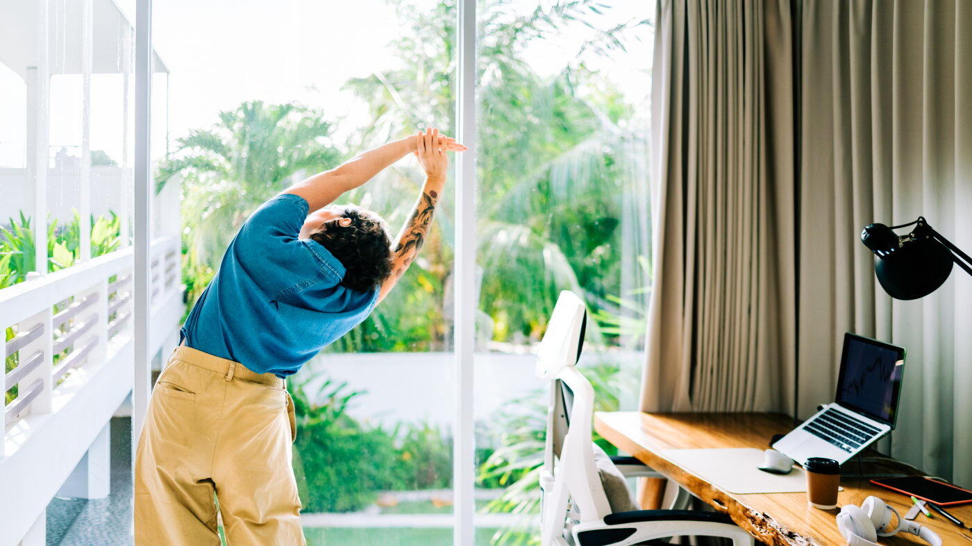 5 simple ways to relieve the aches and pains of sitting at a desk all day