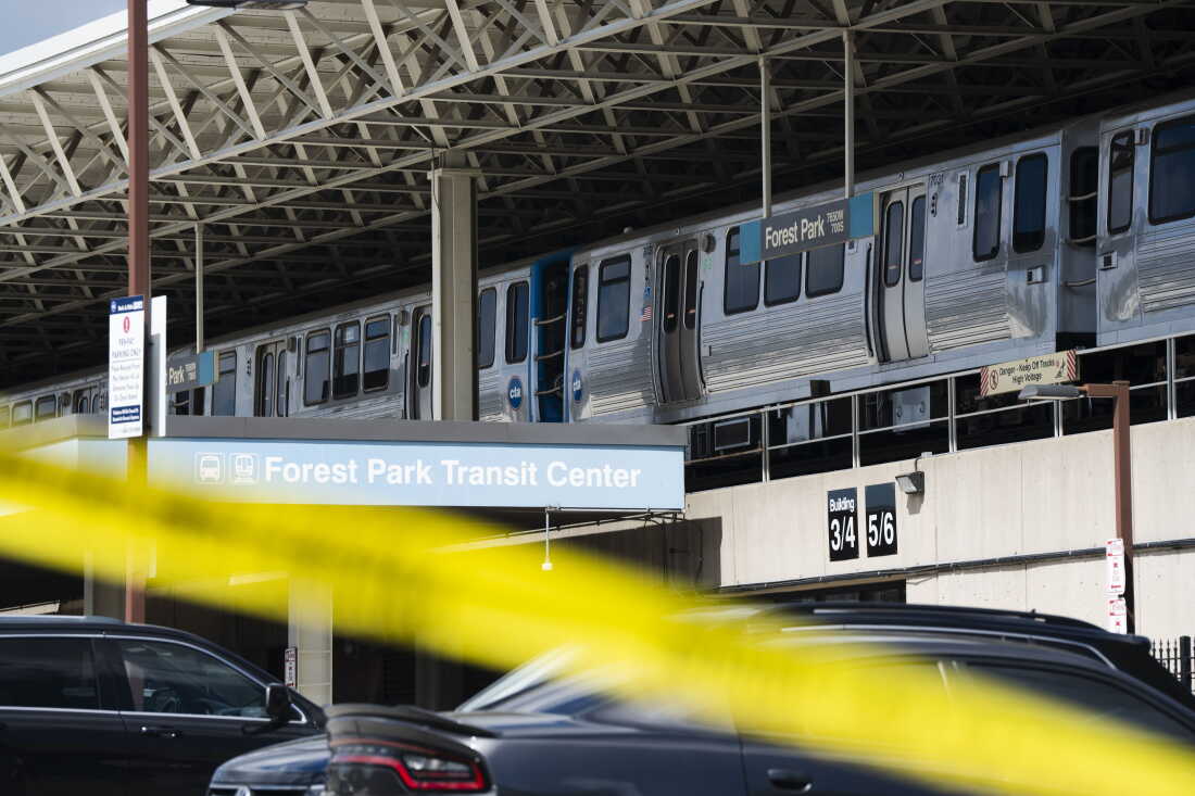A suspect has been named after 4 people were killed on a train in the ...