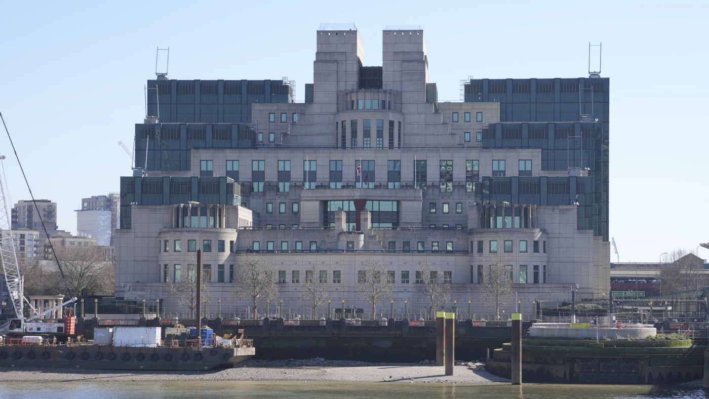 MI6 launches Silent Courier to assemble intel by way of the darkish internet : NPR