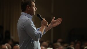 Rep. Eric SwalwellD-Calif.speaks at a town hall meeting in SacramentoCalif.TuesdayApril 72026. (AP Photo/Rich Pedroncelli)