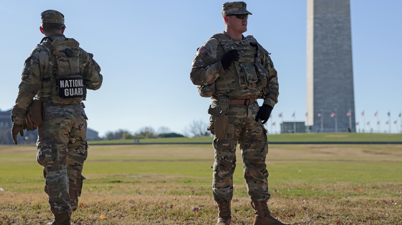 Court docket guidelines that Nationwide Guard troops can keep in D.C. – for now : NPR Court docket guidelines that Nationwide Guard troops can keep in D.C. – for now : NPR