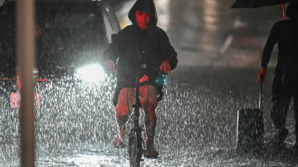 From Europe to Asia, floods to heatwaves, world experiences weather shocks
