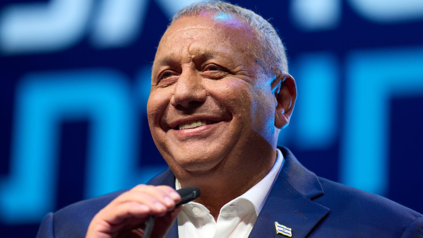 In Israel, a formidable contender for political reform In Israel, a formidable contender for political reform