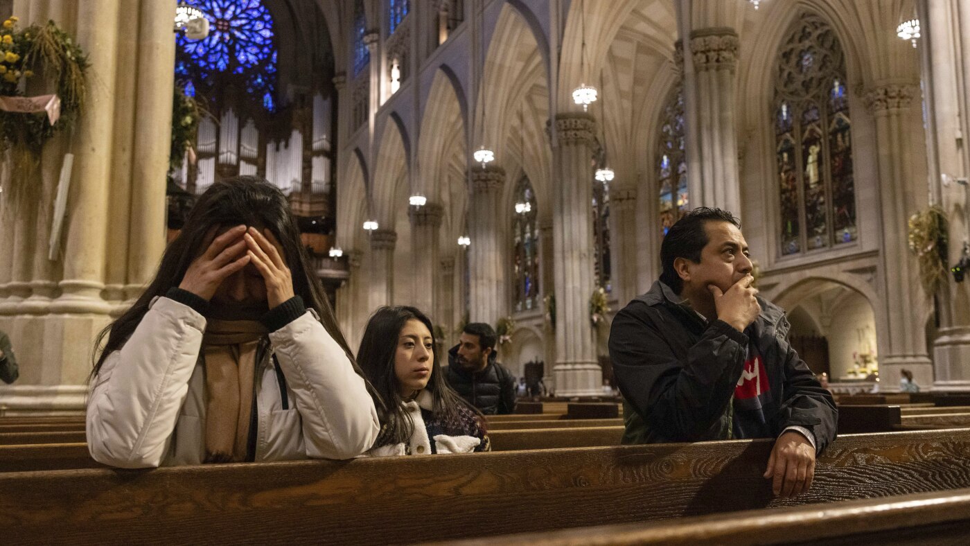 Catholics across the U.S. grieve, pray and reflect on the pope's legacy