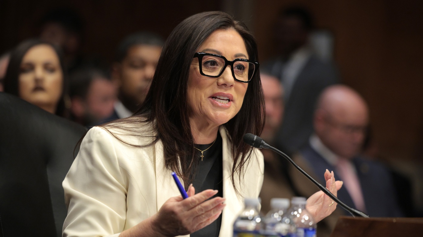 Lori Chavez-DeRemer, when the smile of a new labor secretary says, 'I’m here to help... Trump.'