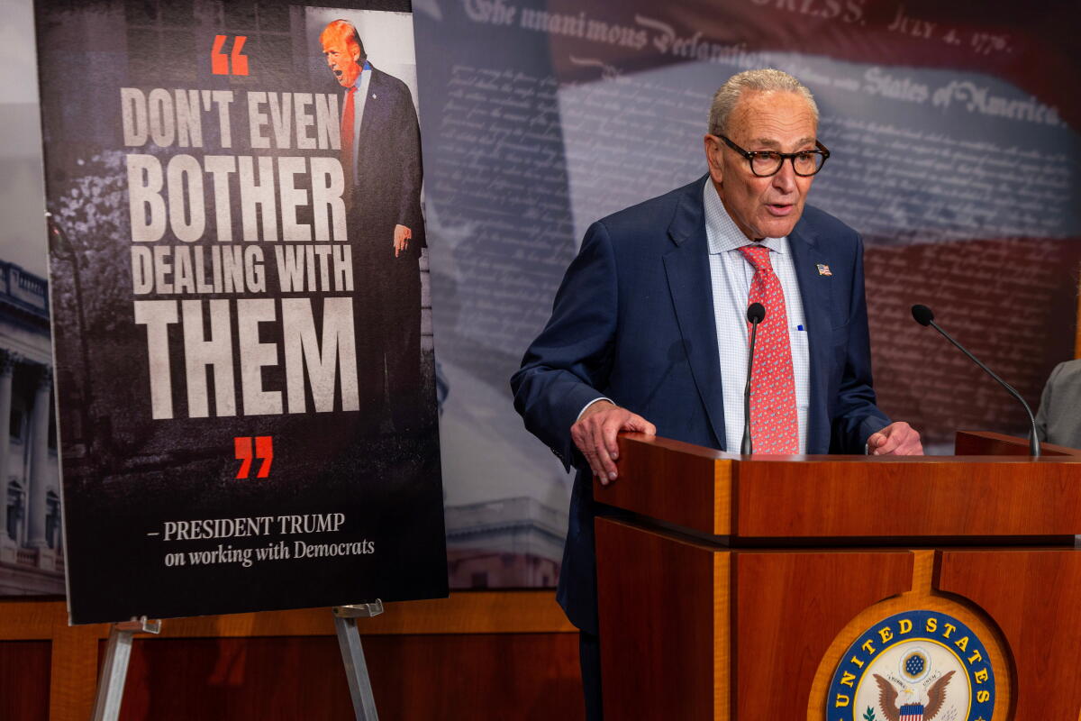 Shumer Congressman Top Congressional leaders head to White House ahead of shutdown ...