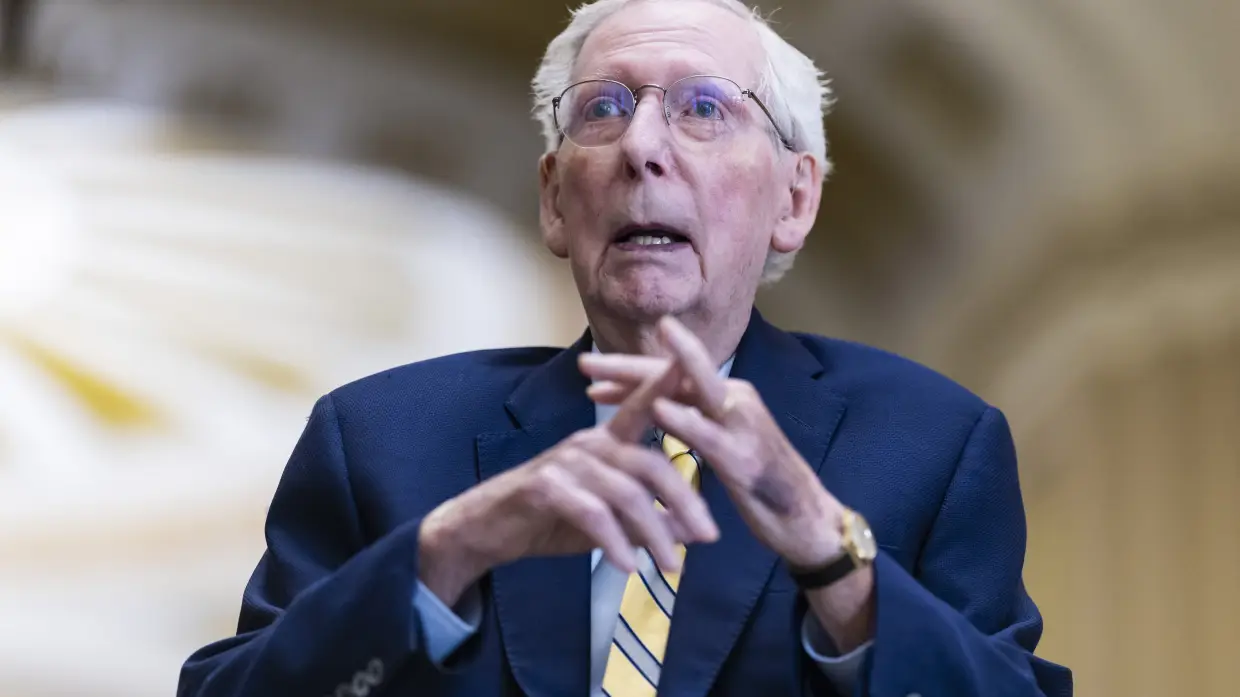 Mitch McConnell returns to Senate after fall that led to an extended medical absence
