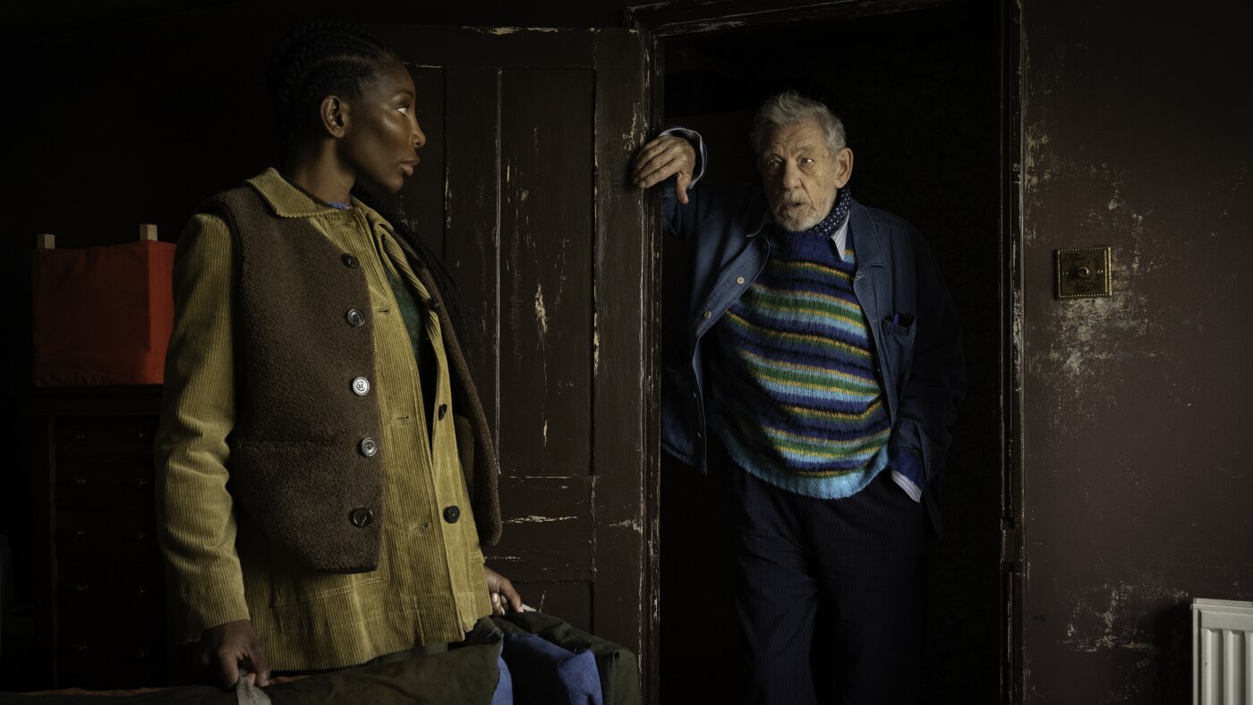 Ian McKellen y Michaela Coel ofrecen más que una simple clase magistral: NPR
|