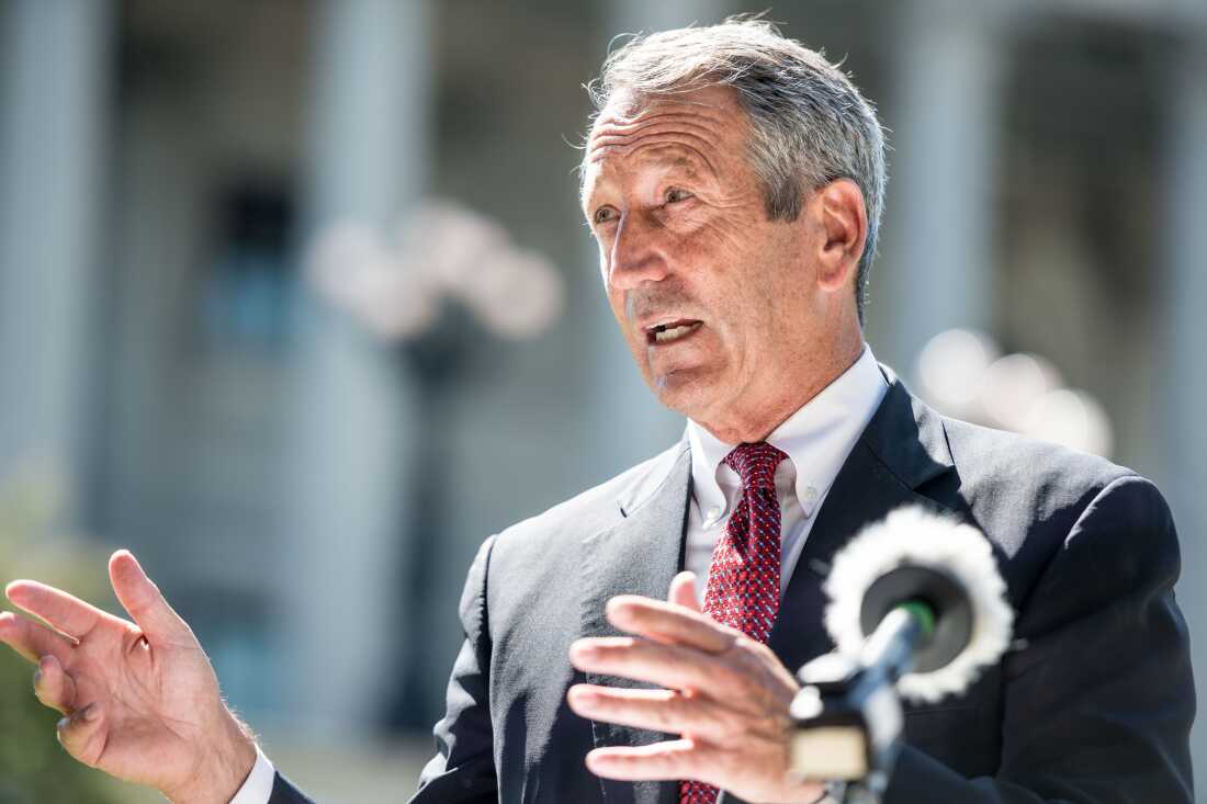 Former South Carolina Gov. Mark Sanford speaks to the media during a campaign stop at the state house on September 16, 2019 in Columbia, S.C.