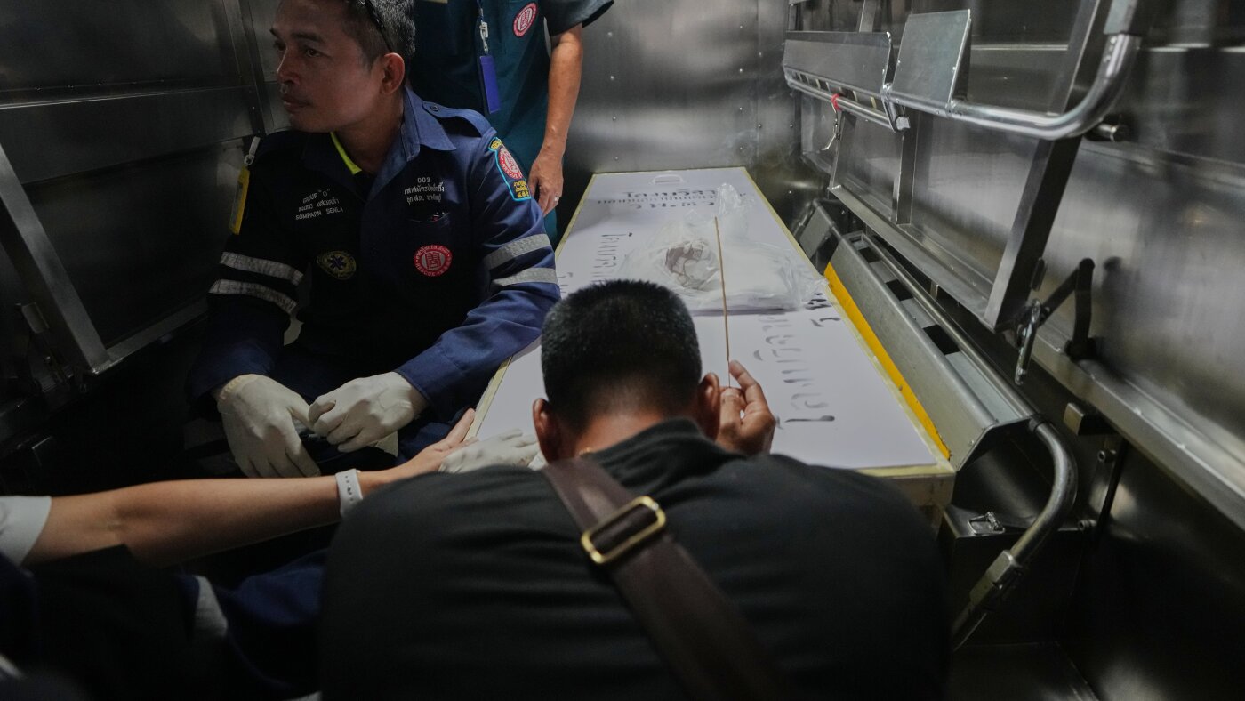 Bangkok’taki müzik barında çıkan yangında ölü sayısı 30’a yükseldi, onlarca kişi hastanede
