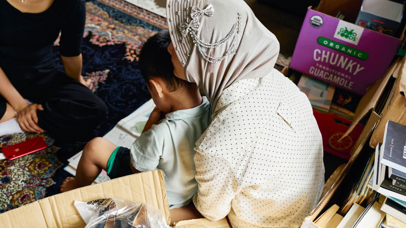 What drove a surge in Chinese migrants at the southern border? : NPR