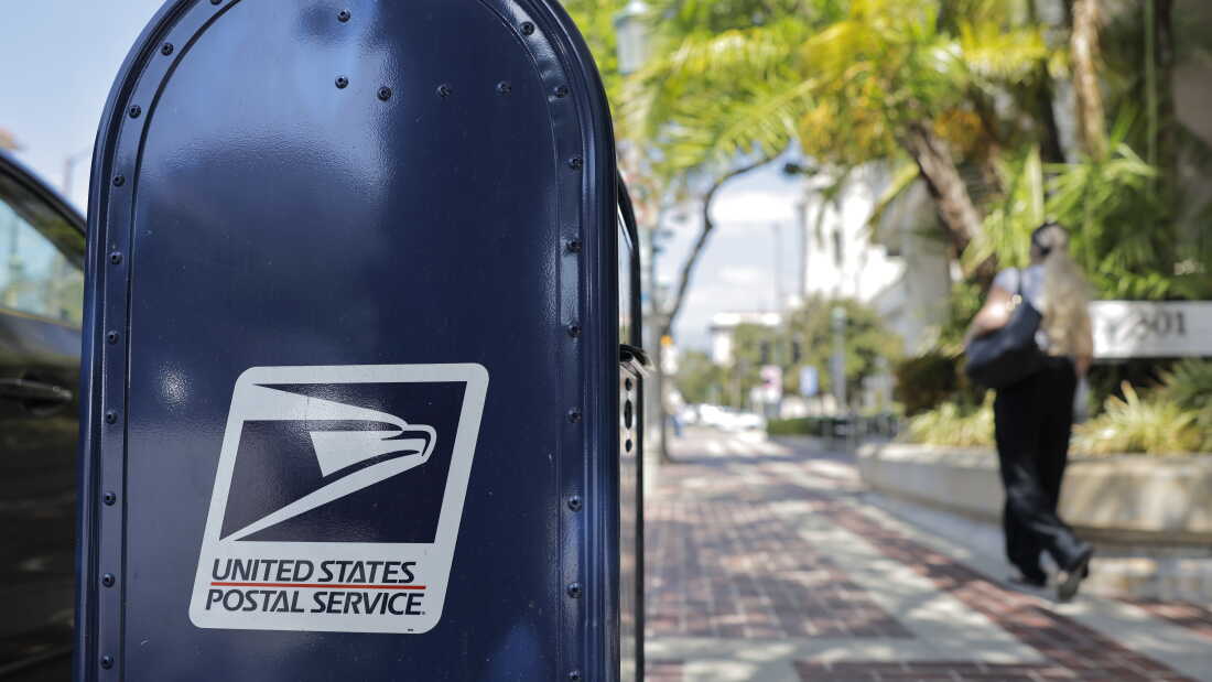 Federal authorities are investigating suspicious mailings sent to election officials and congressional offices in multiple states. Above, a USPS mail collection box in Pasadena, Calif.