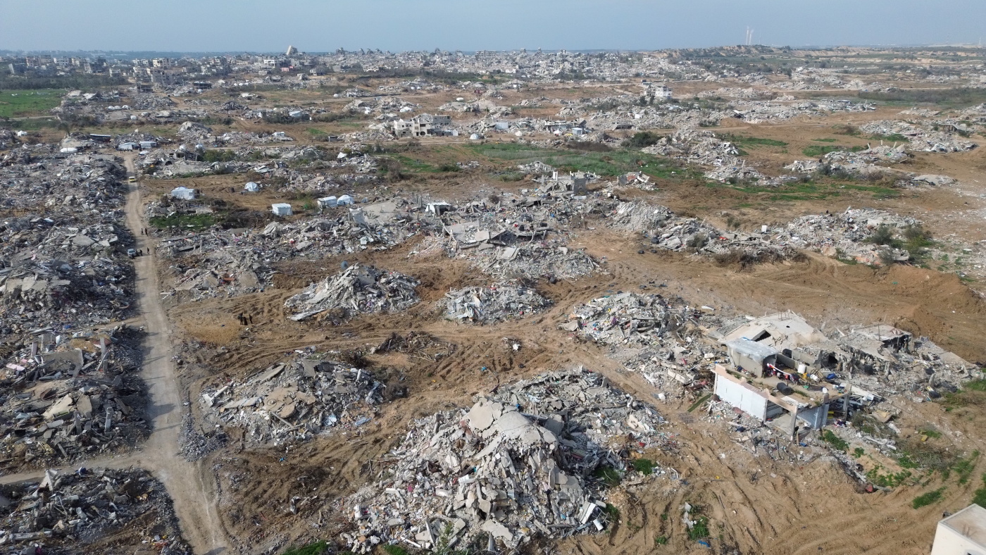 Trump's Mideast envoy visits Gaza before meeting with Netanyahu Trump's Mideast envoy visits Gaza before meeting with Netanyahu