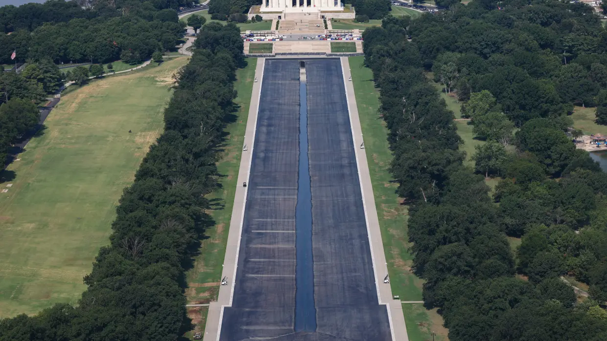 Ripple effects: Three people have Reflecting Pool charges dropped after Hearn request