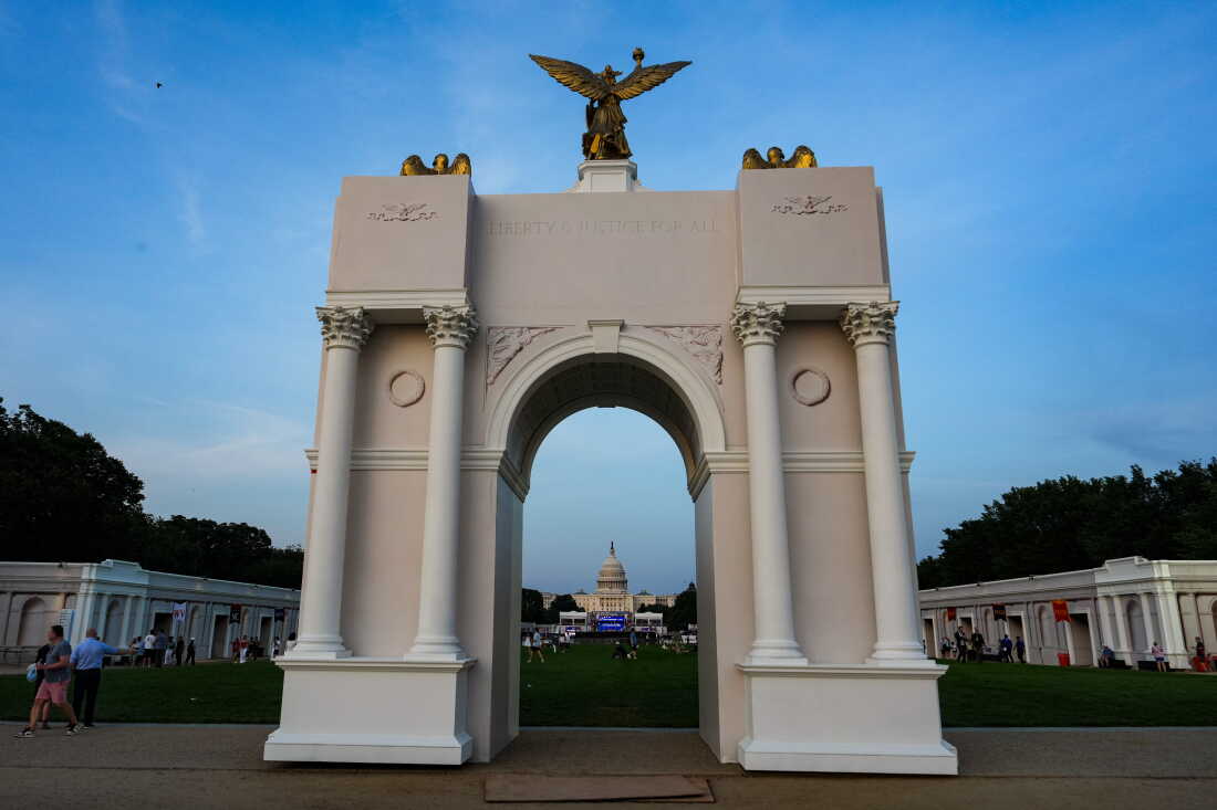 A mockup of the arch, seen during the Great American State Fair on D.C.'s National Mall in July.
