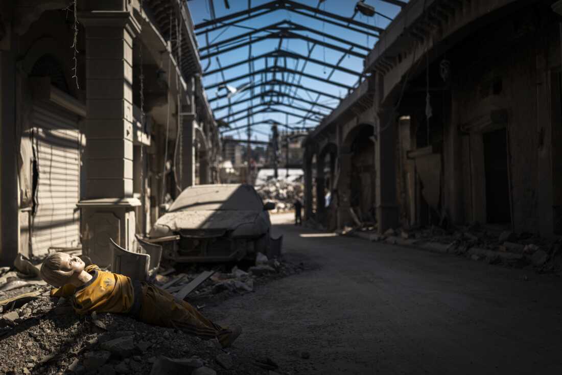 Extensive destruction in the historic old market of Nabatiyeh, Lebanon, in a largely emptied city surrounded by damaged buildings. Nearly all of Nabatiyeh's 80,000 residents have been displaced due to Israeli bombardments and evacuation orders.