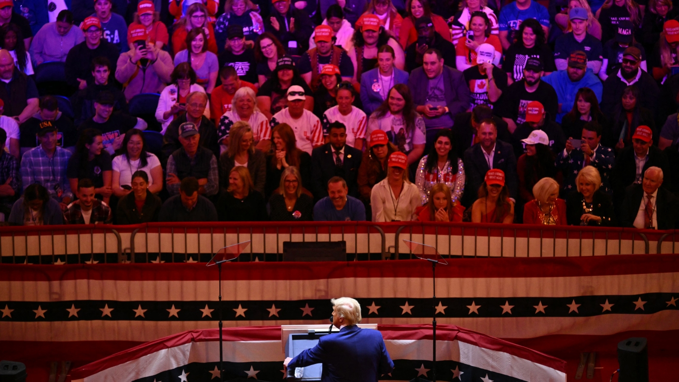 Trump’s closing rallies are like a rambling, profane farewell tour : NPR