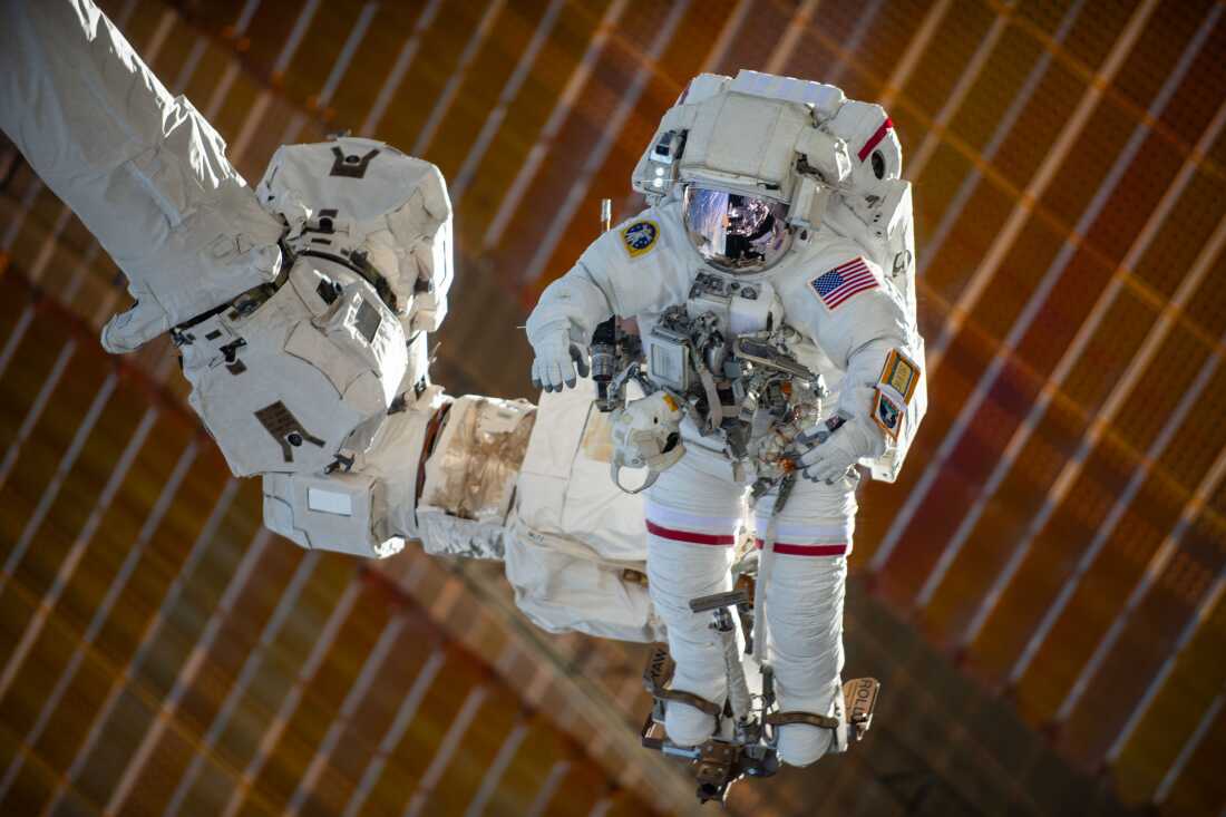 On January 30, 2025, Suni Williams drives the CANADARM2 robot of the space station on January 30, 2025. Williams was commander of the station during the majority of her stay.