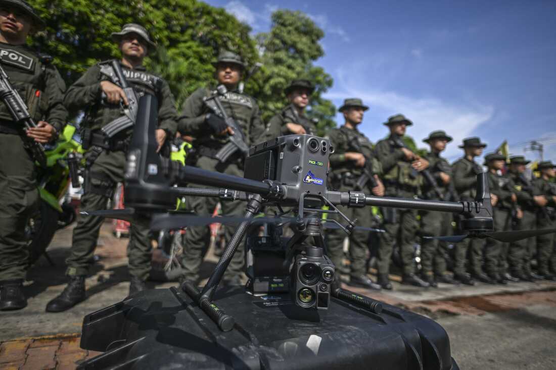 Colombia deploys armed drones in escalating struggle towards drug gangs Colombia deploys armed drones in escalating struggle towards drug gangs