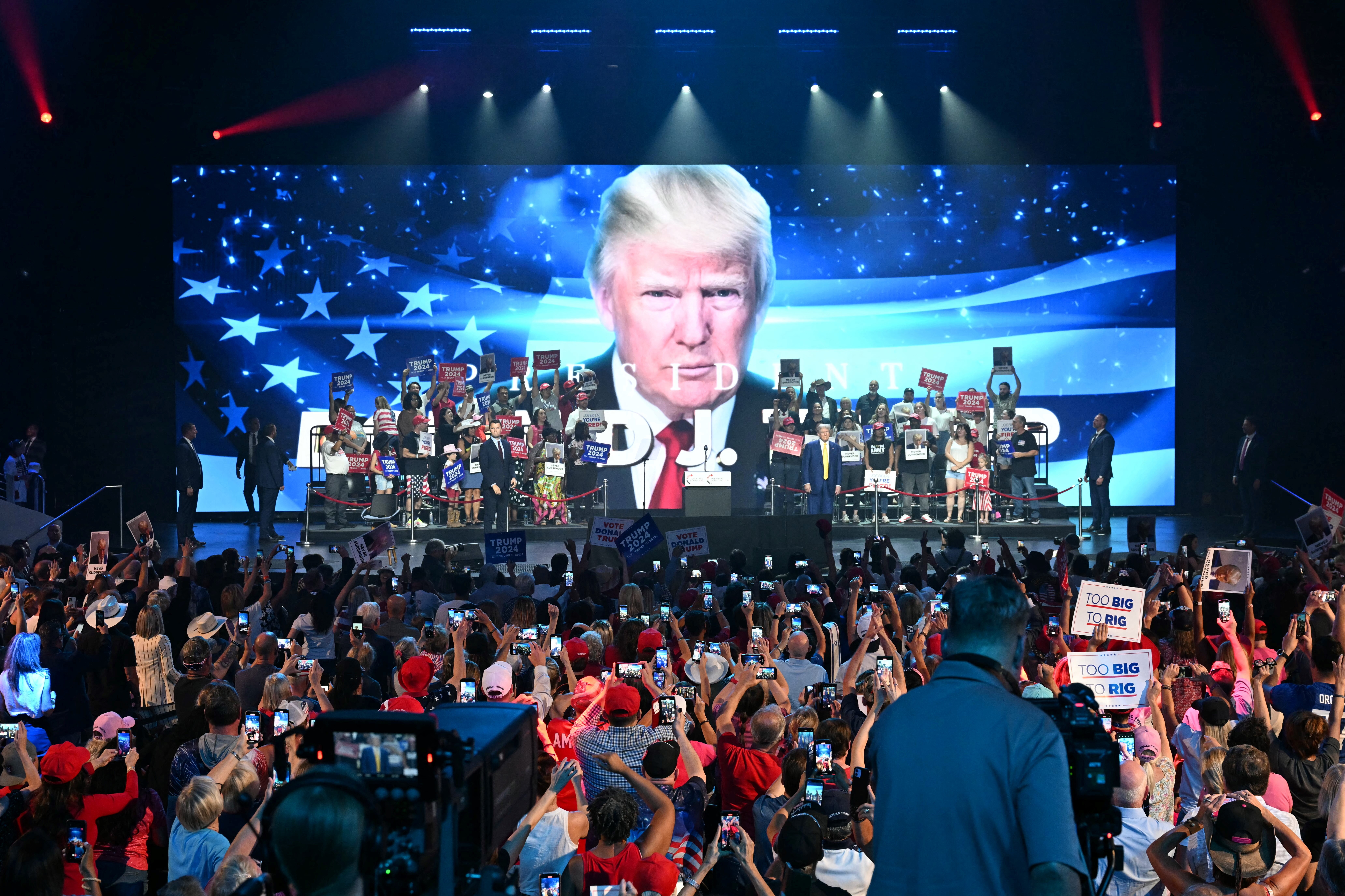 US-VOTE-POLITICS-TRUMP