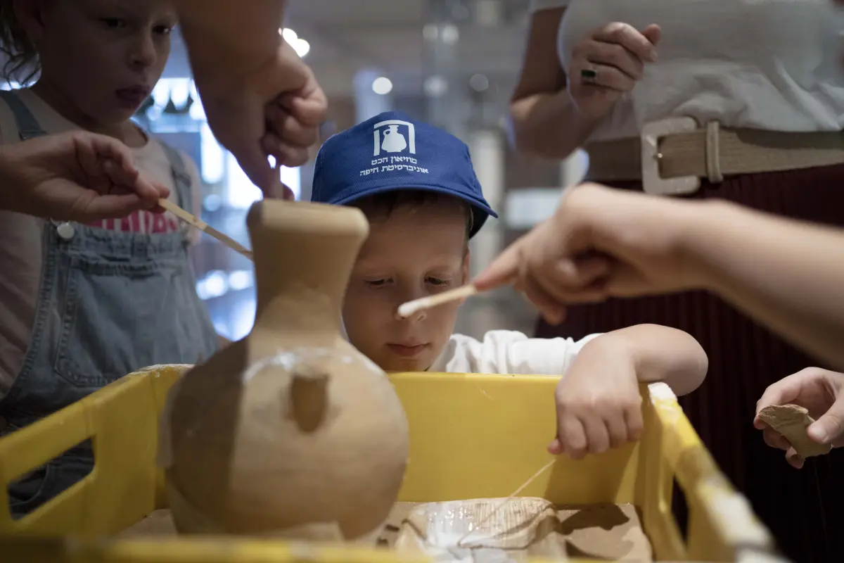 Jar Edith Israeli boy who broke an ancient jar learns how the museum is piecing ...