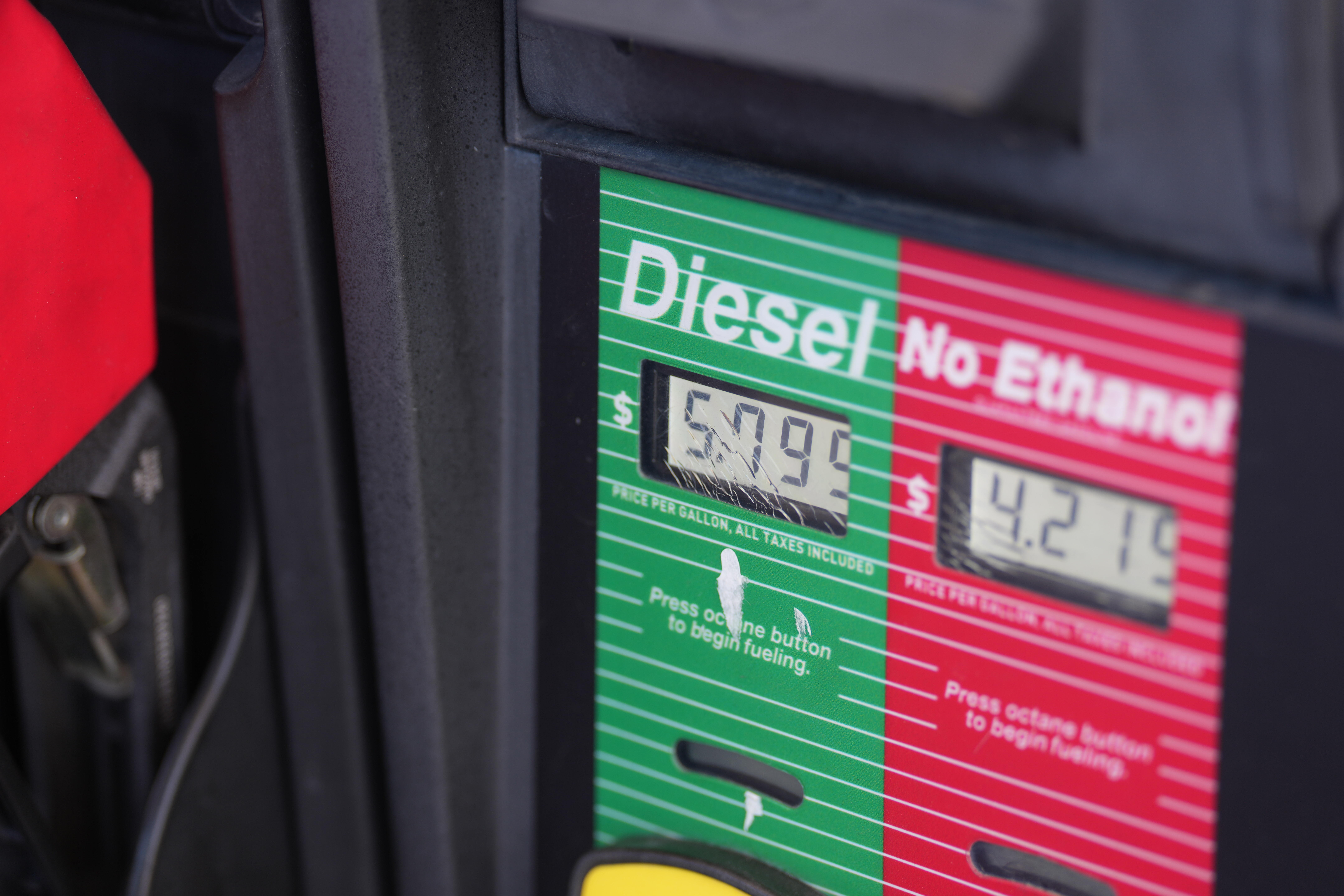 Trump says U.S. to get diesel from Russia, relaxing pressure on Moscow to ease prices before midterms