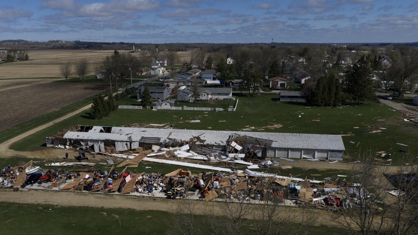 Tornadoes Tear Through the Midwest: Man, This Ain't No Joke