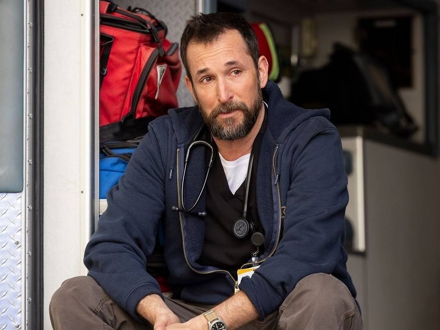 Noah Wyle Turns to a Beach Retreat After The Pitt’s Emotional Toll 2 After years of avoiding the ER, Noah Wyle feels 'right at home' in 'The Pitt' | NCPR News