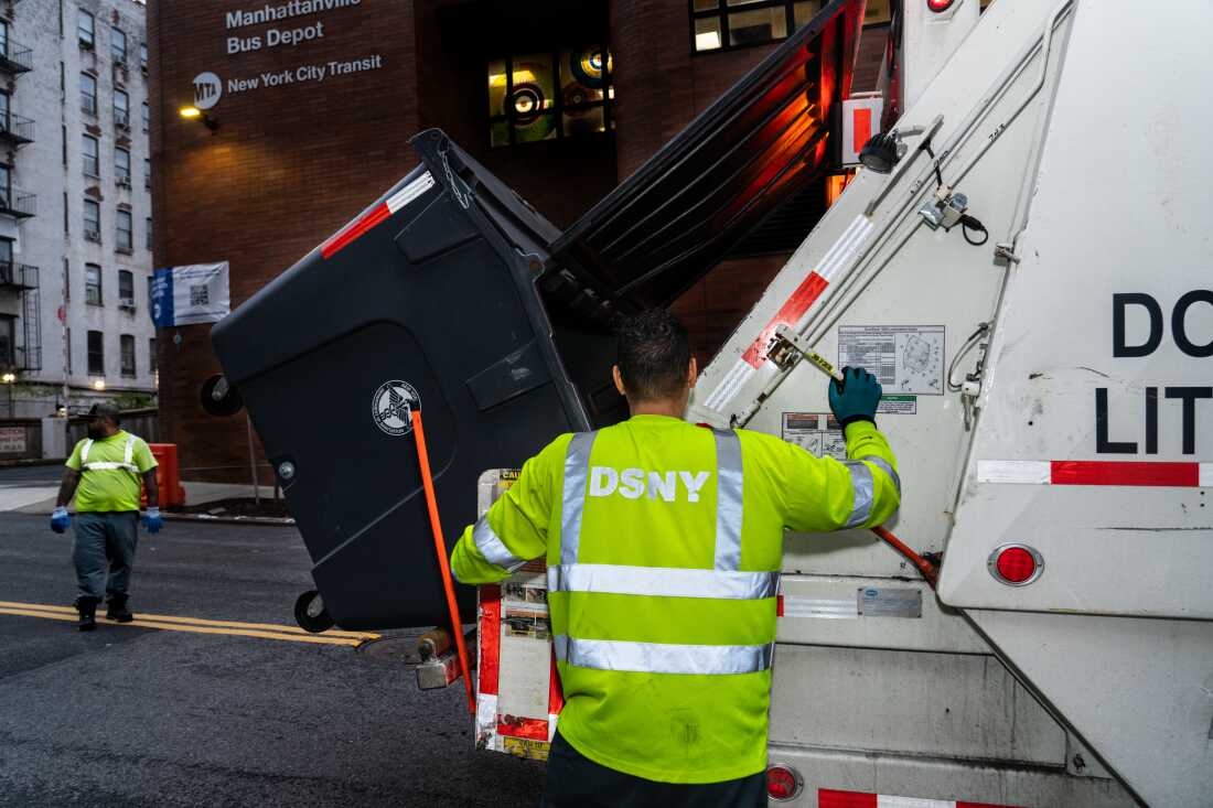 New York City has a rat problem. Officials have a plan to kick it from ...
