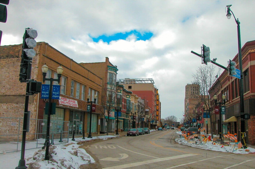 Grove Avenue in Elgin, Ill. (David Wilson/Flickr)
