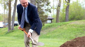 State officials used the same shovel from 100 years ago for a ceremonial filling-in process. CREDIT TIANNA MANON
