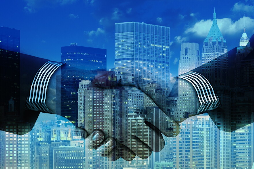 North Carolina and the United Kingdom have entered into an agreement to build cooperation on goals to reduce carbon emissions and to expand economic ties.