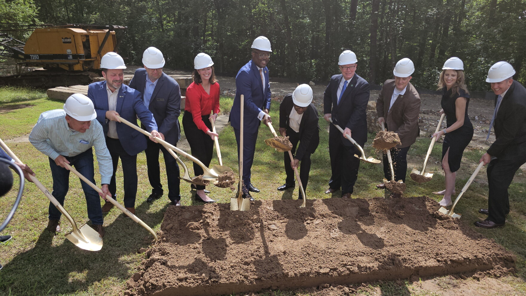 Pulaski County officials break ground on 'tiny home' village