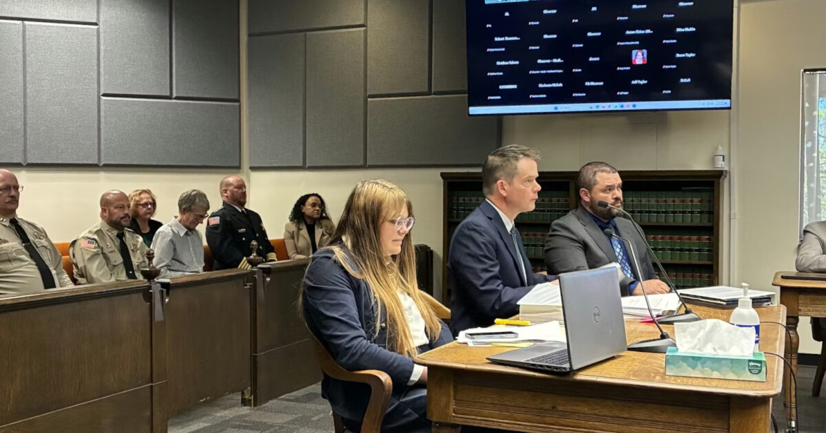 Judge pauses WA's new law creating standards for sheriff candidates