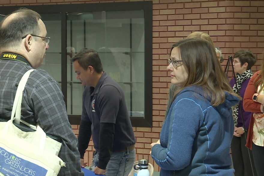Remedial project manager Leslie Patterson answers questions about the scope of the EPA's groundwater study in East Chicago.