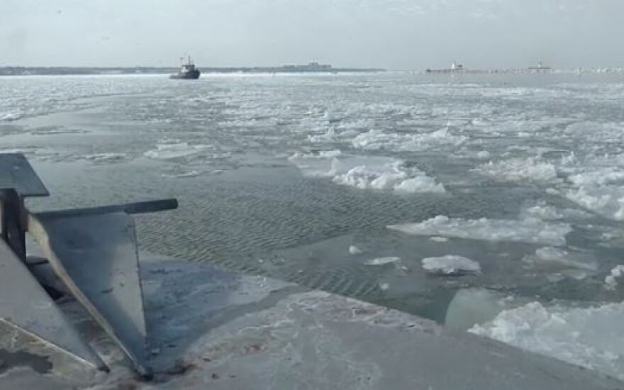 photo of recovery ship