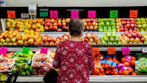 Missourians who receive benefits from the Supplemental Nutrition Assistance Program will not get their benefits in November, due to the government shutdown.