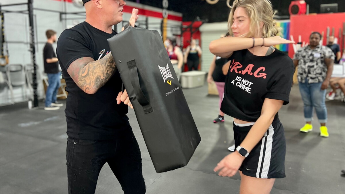 Some LGBTQ Floridians are taking self-defense lessons amid a hostile political climate - Vimarsana News