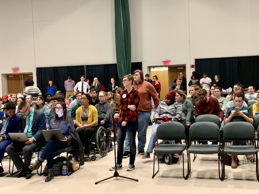 Wright State students line up to ask questions during a student-government-sponsored townhall meeting ahead of the planned faculty strike.