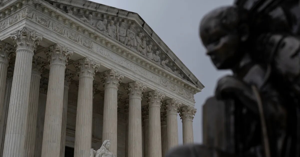 Texas' GOP attorney general candidates want to challenge decades-old Supreme Court rulings