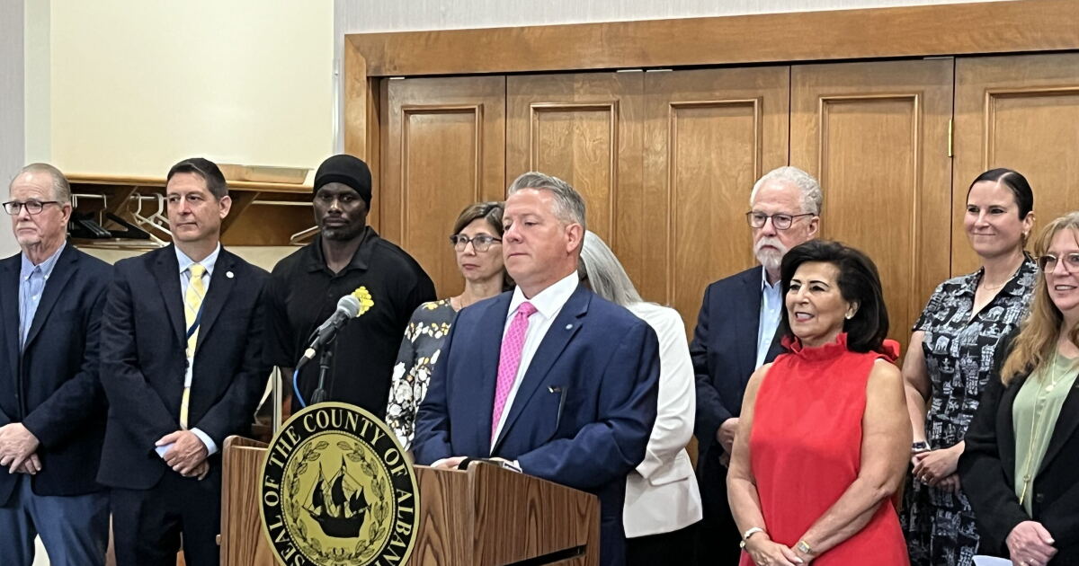 Albany County temporary kratom ban goes into effect
