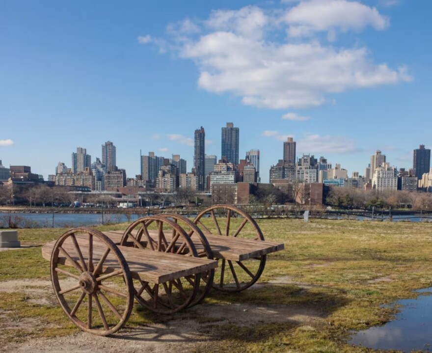Diseño gráfico de la escultura de Josué Guarionex, "La Carreta Made a U-Turn". (Socrates Sculpture Park)