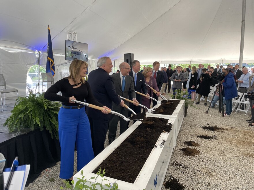 Ceremonial Toss of the Dirt for the Groundbreaking Event for Markey Cancer and Advanced Ambulatory Building 04-25-24