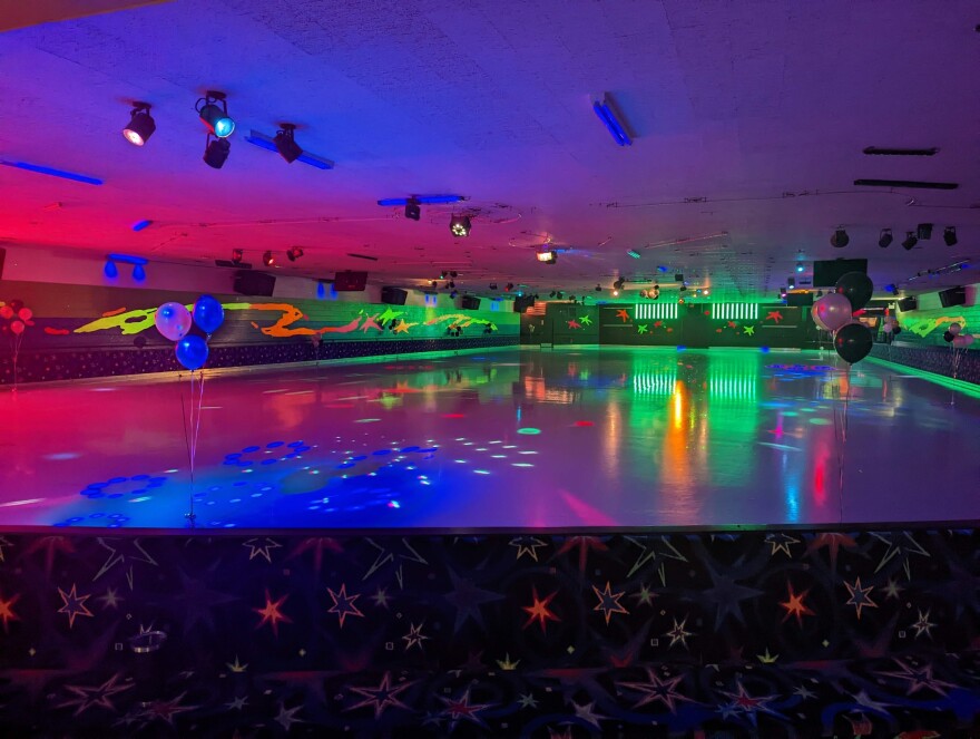 Roller rink under fire after hosting exclusive homecoming dance with predominantly white schools