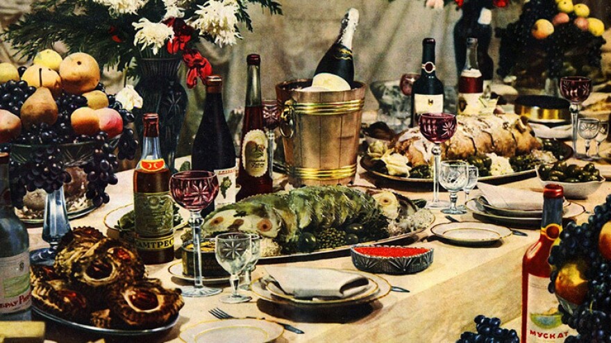 A banquet spread is pictured in the 1952 edition of <em>The Book of Tasty and Healthy Foods. </em>The cookery book, published in the former Soviet Union, promoted a <a href="http://www.ft.com/cms/s/2/3bcf8f22-0545-11e3-9ffd-00144feab7de.html#slide0">fantasy of abundance</a> at a time when privations abounded.