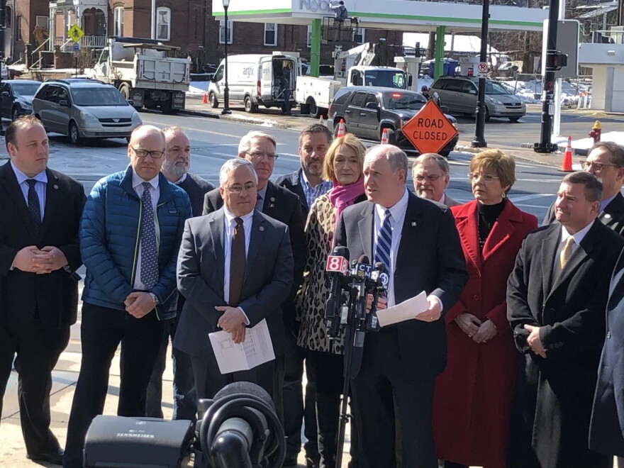 Senate Minority Leader Kevin Kelly (at microphone) and other Senate and House Republicans pitched a $1.2 billion tax relief plan Thursday.