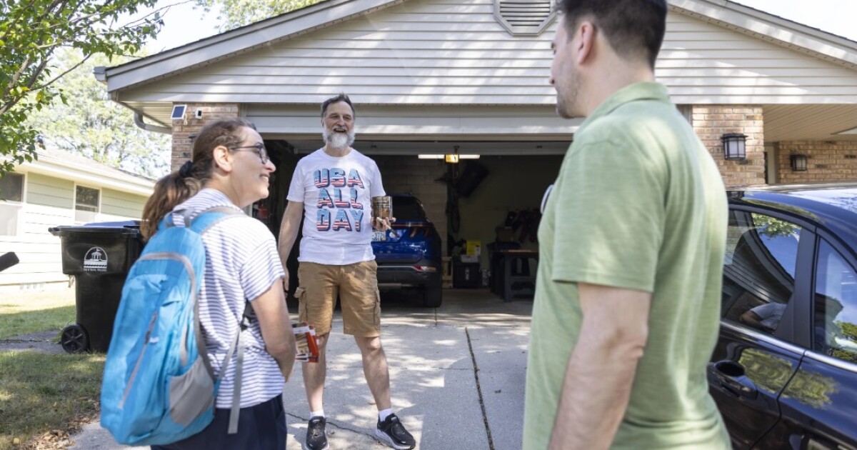 Illinois volunteers head to swing state Wisconsin with abortion top of